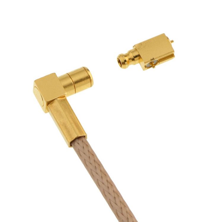 MOEBIUS subminiature connector for limited spaces or dense environments