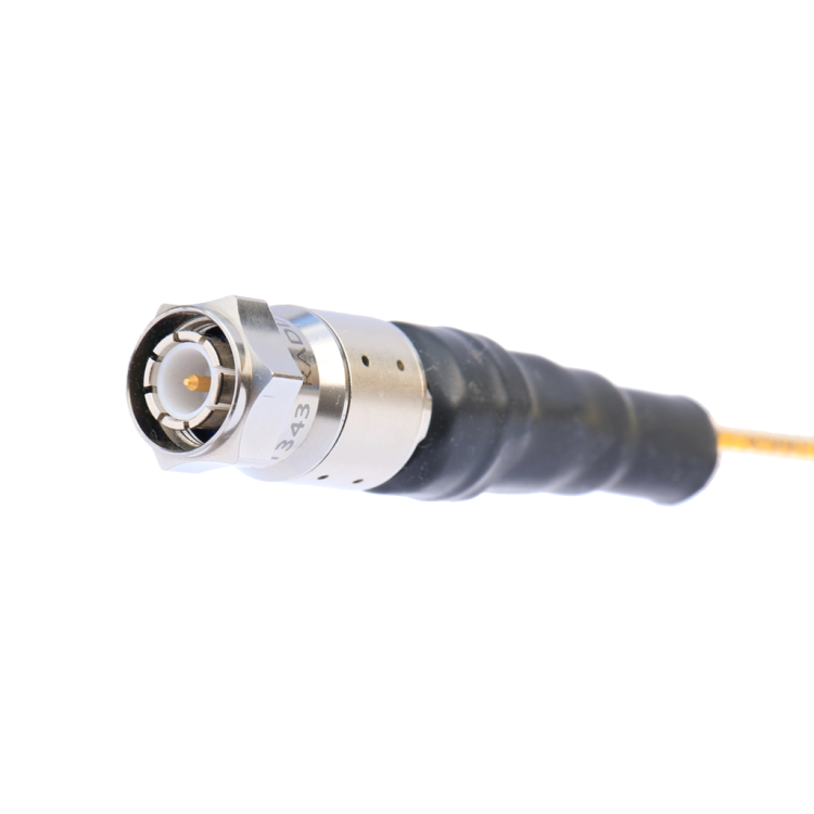 TNC self-lock connector for civil aerospace